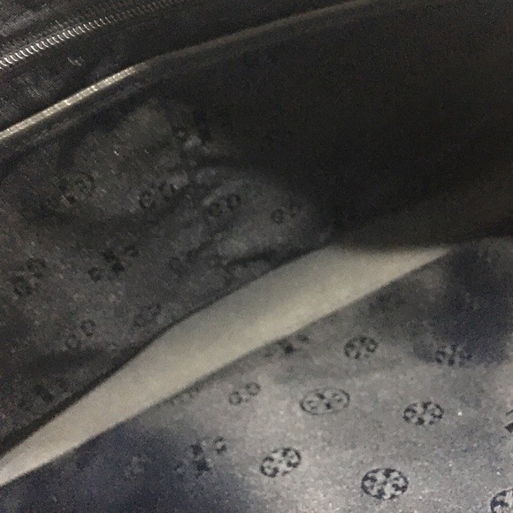 Tory Burch Tote - Picture 5 of 8